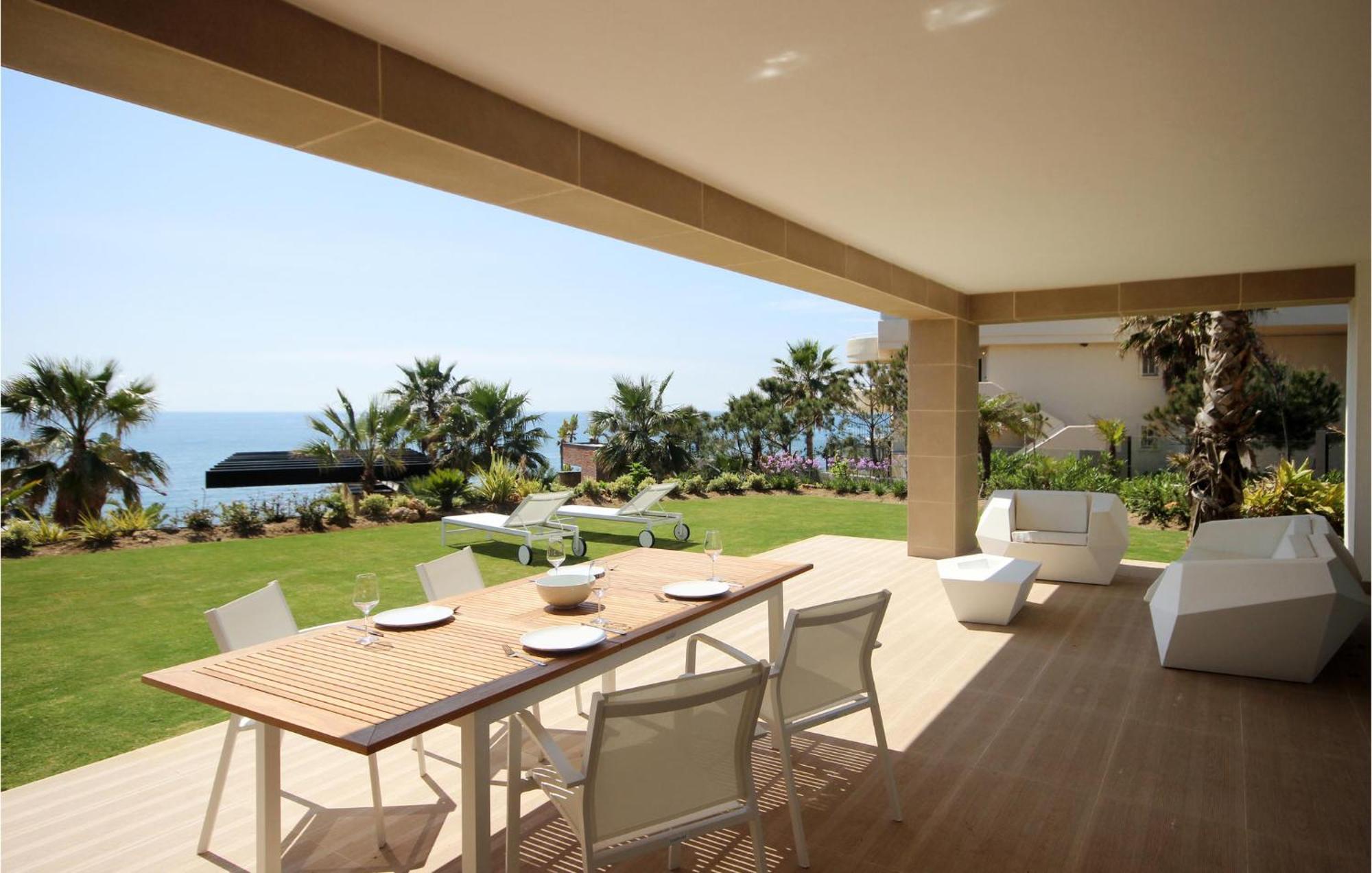 Gorgeous Apartment In Estepona With Wifi Экстерьер фото
