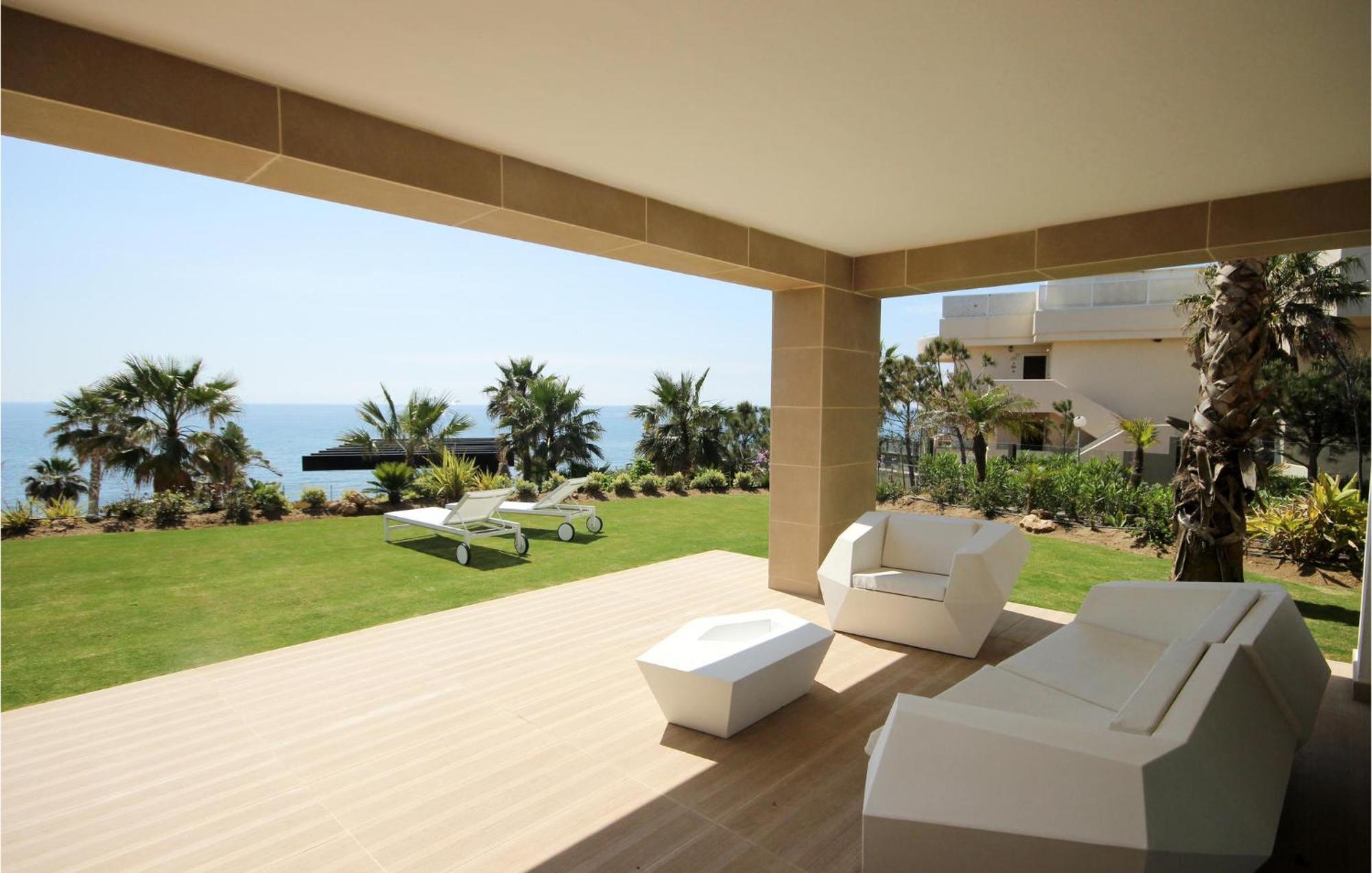 Gorgeous Apartment In Estepona With Wifi Экстерьер фото